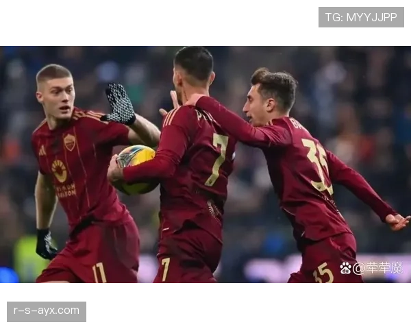 恰尔汗奥卢闪耀全场，率队逆转取胜再现职业生涯巅峰时刻