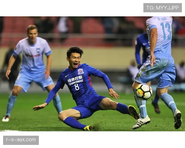 丹麦防线定海神针克亚尔：稳健表现成为球队坚强后盾