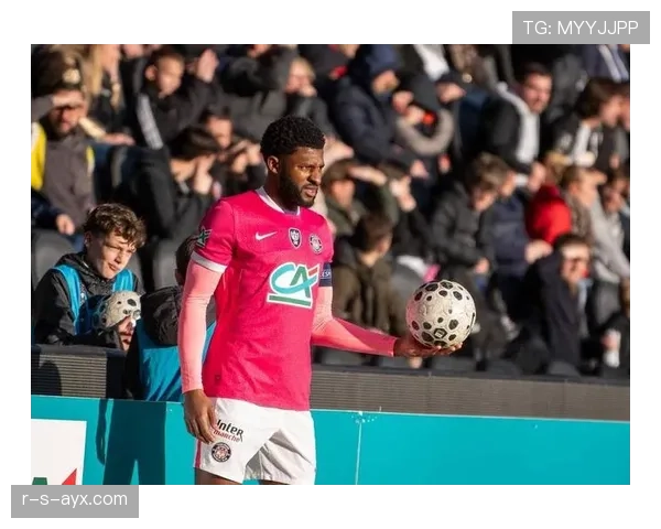 欧洲U19锦标赛黑马惊艳赛场,新星闪耀引全球瞩目 欧洲U19锦标赛黑马惊艳赛场,新星闪耀引全球瞩目