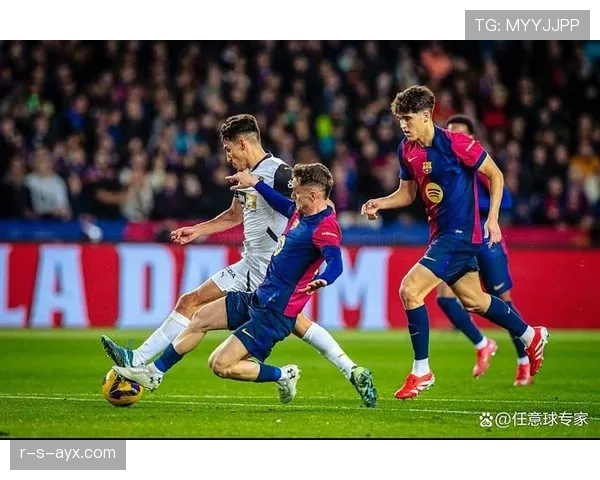 西甲球场魅力四射：足球文化与历史交融铸就持久吸引力